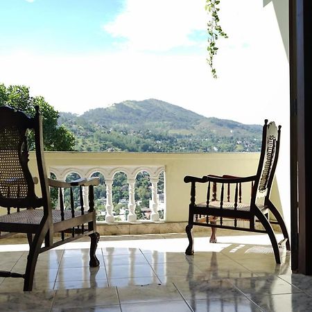 The Bbc Cheliyan Villa Kandy Eksteriør billede