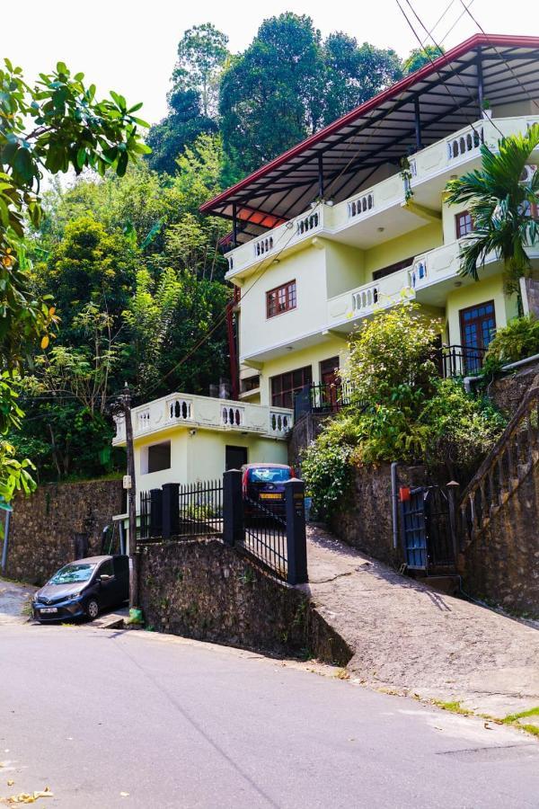 The Bbc Cheliyan Villa Kandy Eksteriør billede